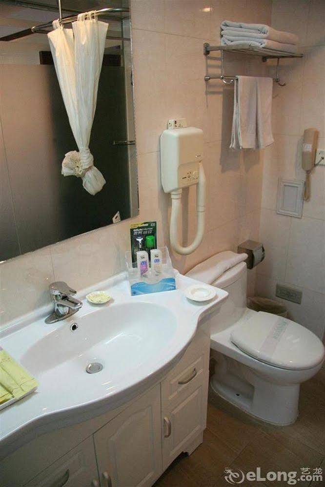 Desheng Hotel Pekin Zewnętrze zdjęcie